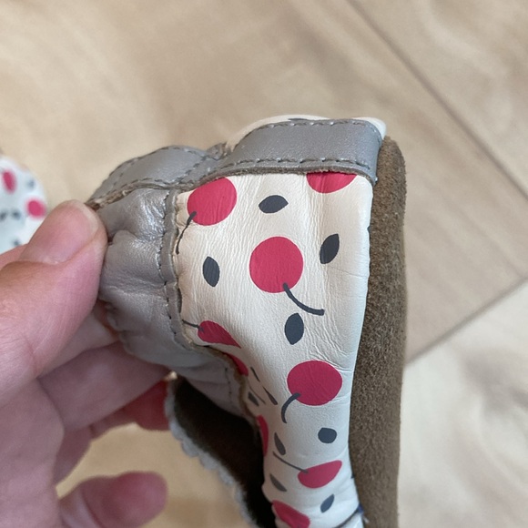 Robeez Cherry Pie Sorbet leather shoes - Picture 11 of 12